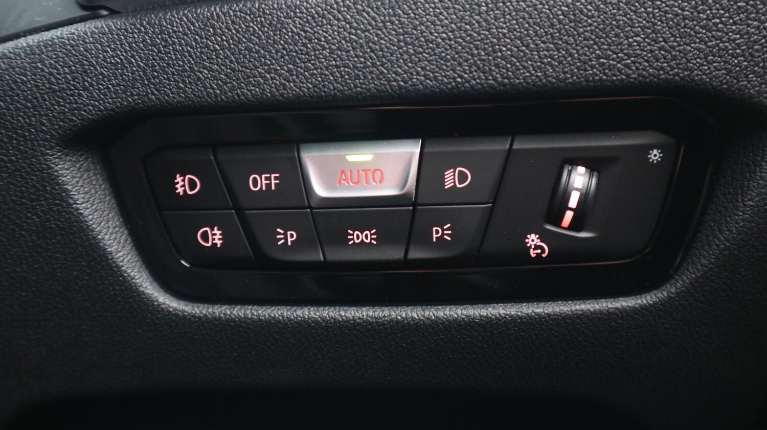 Used BMW 3 Series 2020 for sale - 76818173: Photo 37