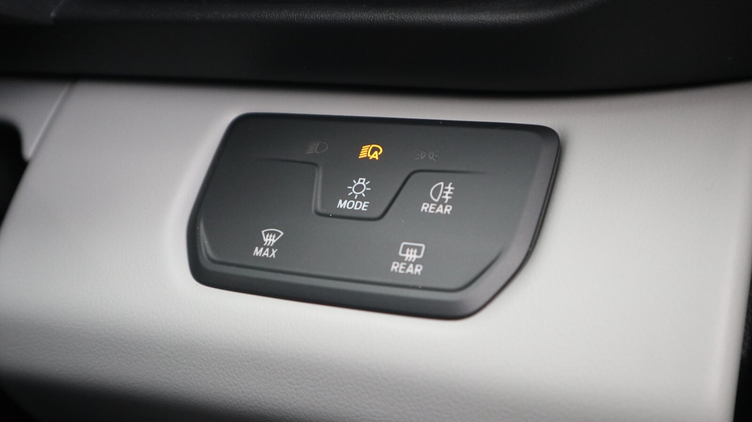 Used Ford Explorer 2025 for sale - 76977787: Photo 34