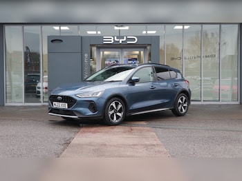 Used Ford Focus 2022 for sale - 77210175: Photo