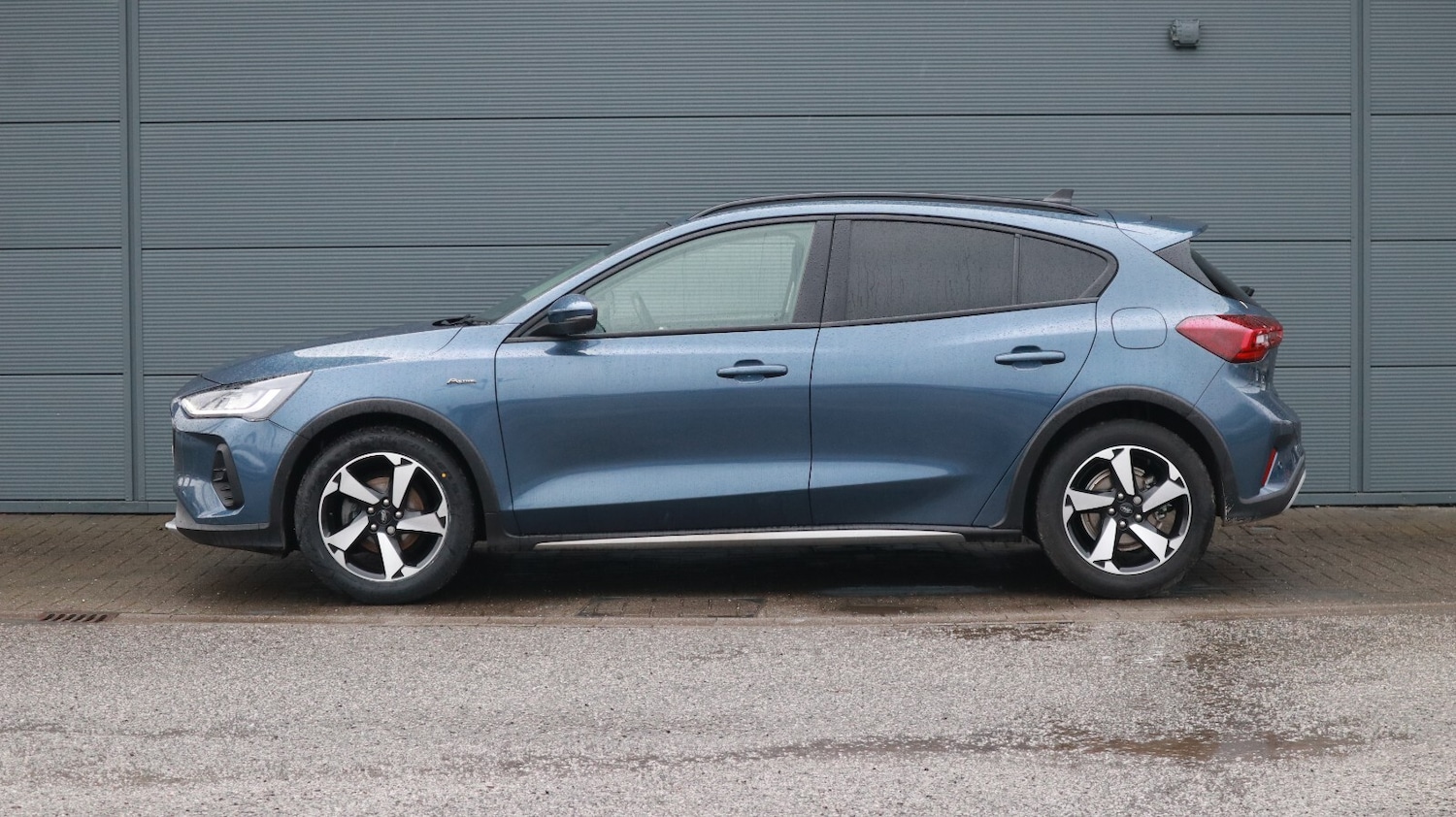 Used Ford Focus 2022 for sale - 77210175: Photo 4