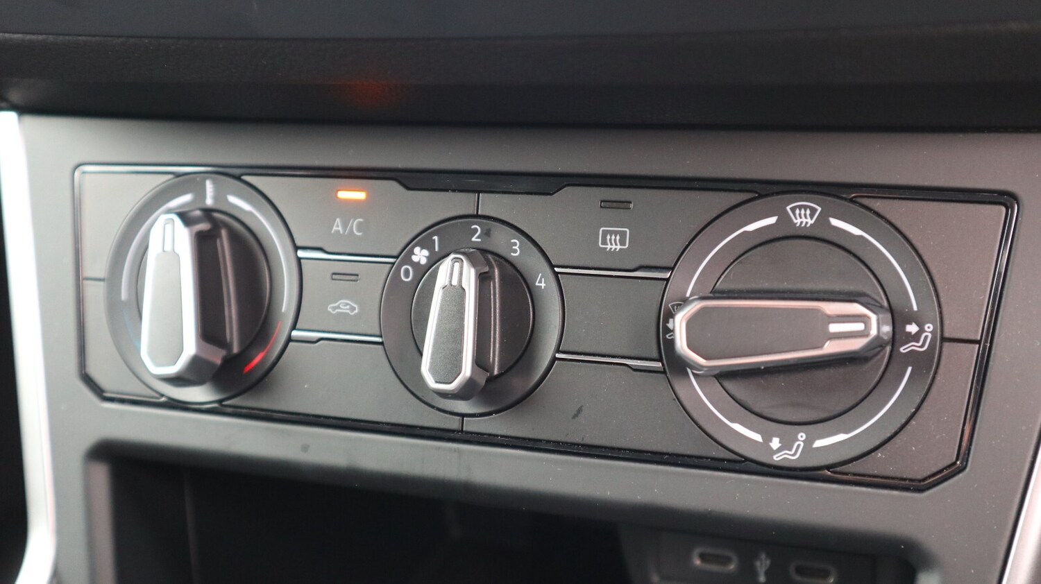 Used Volkswagen Taigo 2024 for sale - 77911191: Photo 34