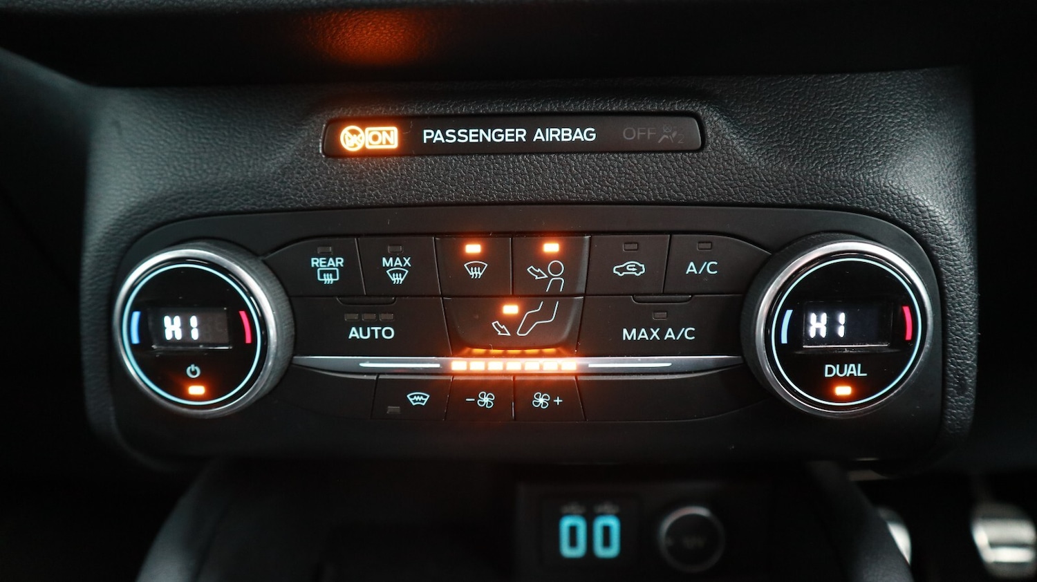 Used Ford Kuga 2021 for sale - 77556818: Photo 35