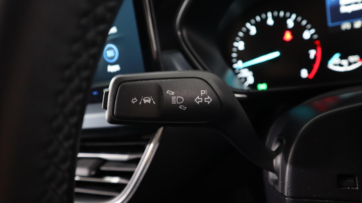 Used Ford Focus 2022 for sale - 76888846: Photo 30