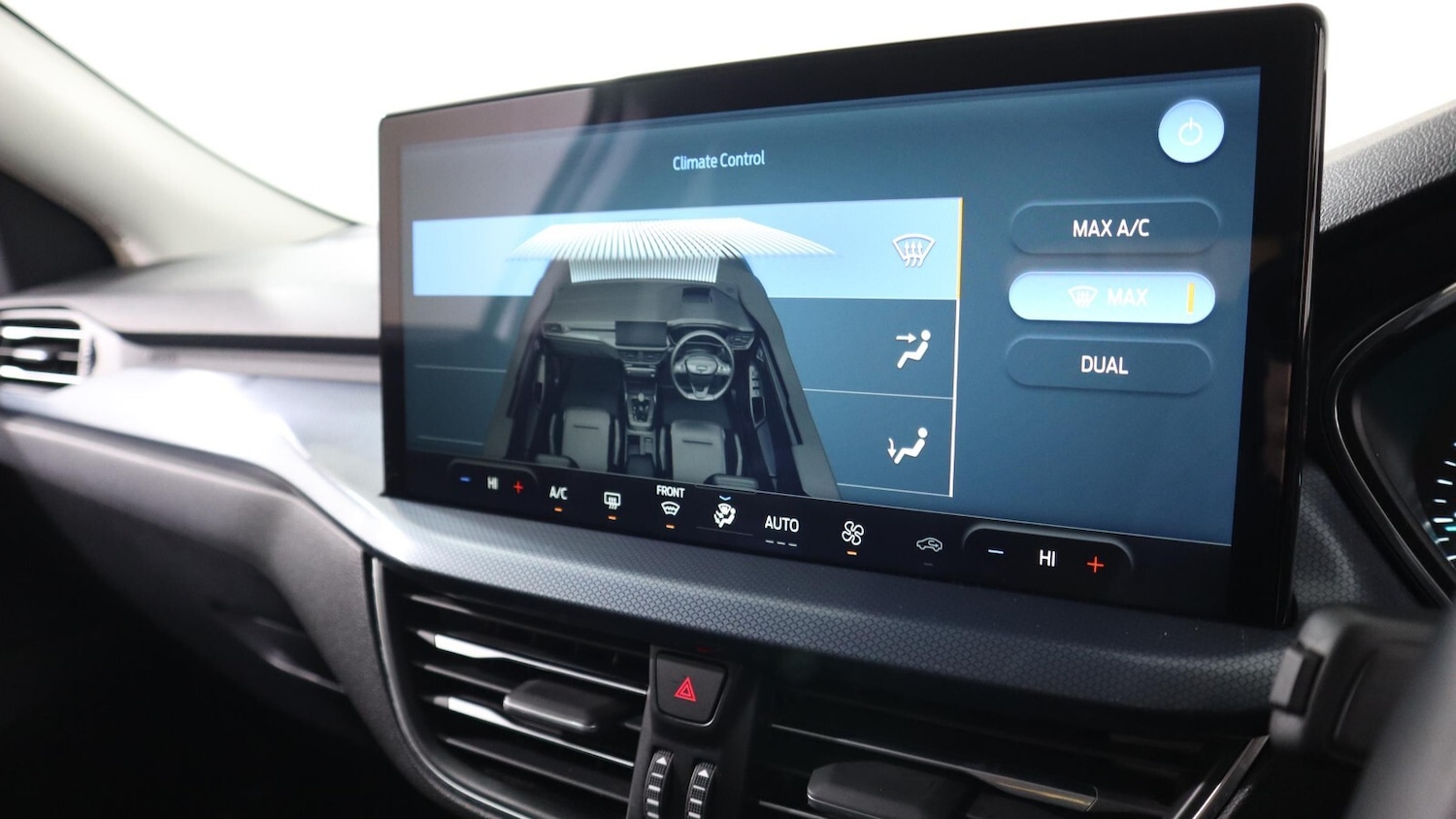 Used Ford Focus 2022 for sale - 76888846: Photo 33