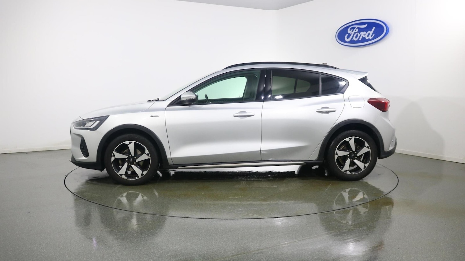 Used Ford Focus 2022 for sale - 76888846: Photo 9