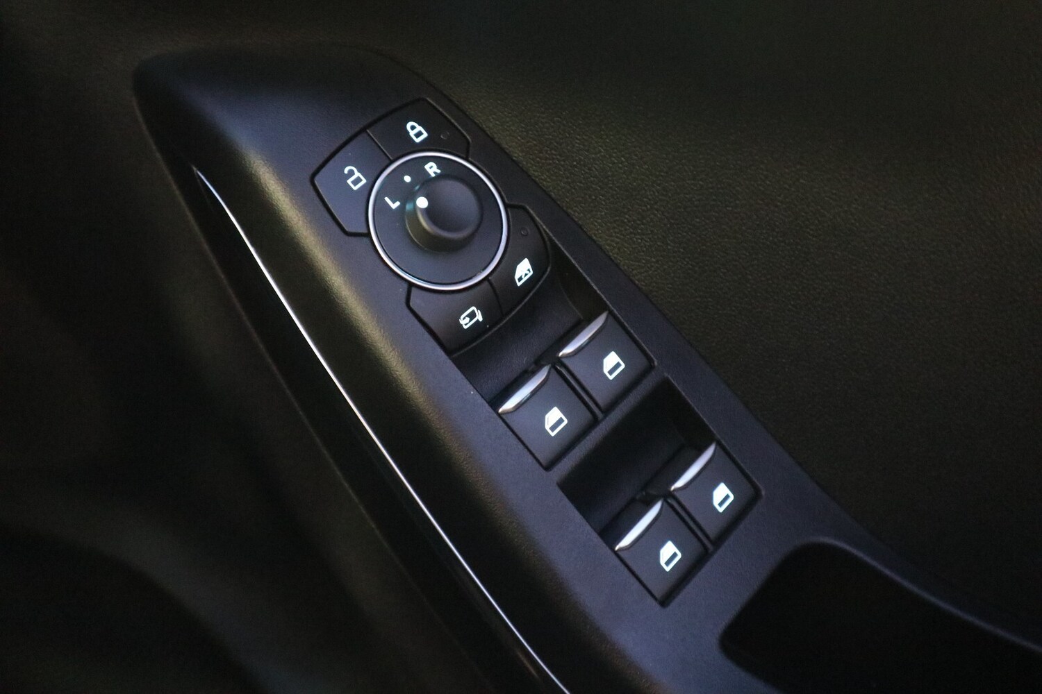 Used Ford Puma 2023 for sale - 76818168: Photo 28