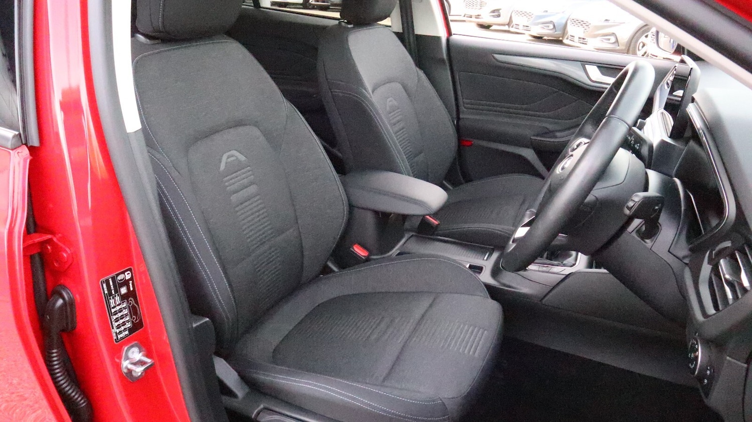 Used Ford Focus 2021 for sale - 76818174: Photo 22