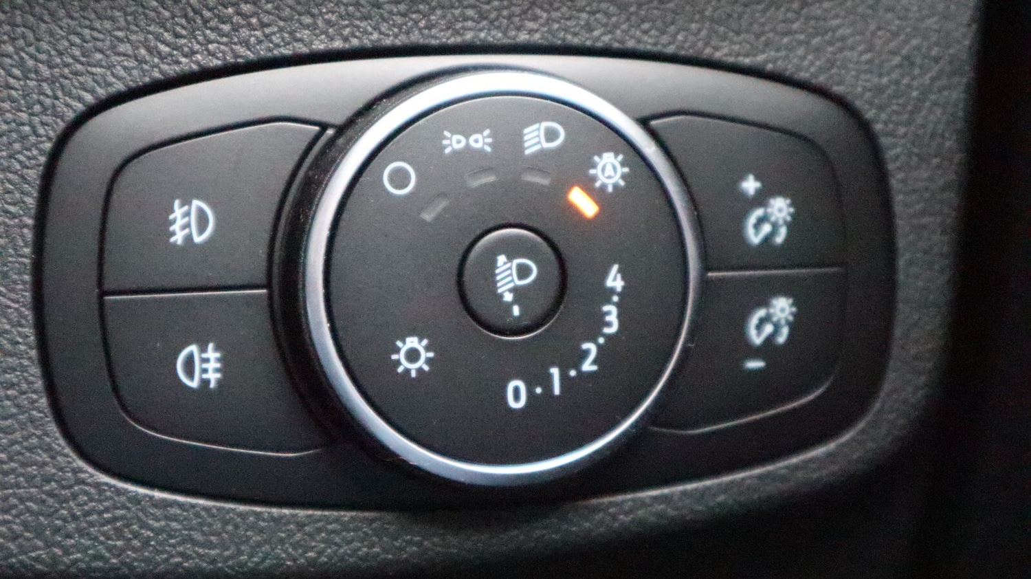 Used Ford Focus 2021 for sale - 76818174: Photo 38