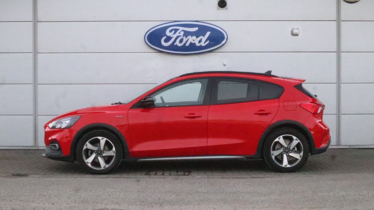 Used Ford Focus 2021 for sale - 76818174: Photo 4