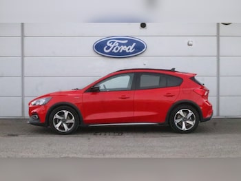 Used Ford Focus 2021 for sale - 76818174: Photo