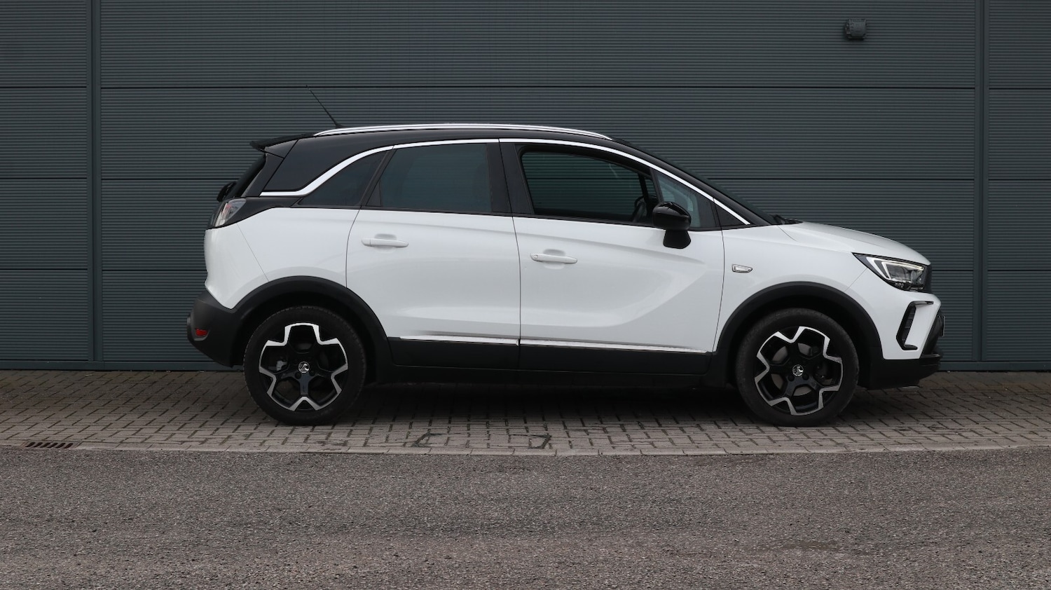 Used Vauxhall Crossland 2022 for sale - 77428108: Photo 8