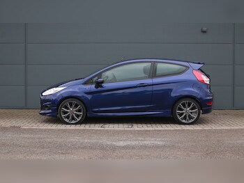 Used Ford Fiesta 2016 for sale - 77160677: Photo