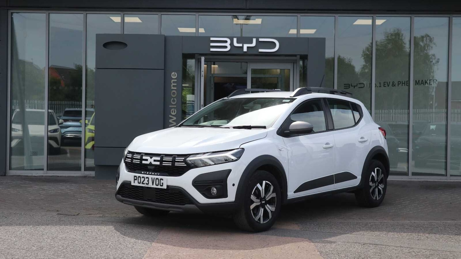 Used Dacia Sandero Stepway 2023 for sale - 76818183: Photo 1