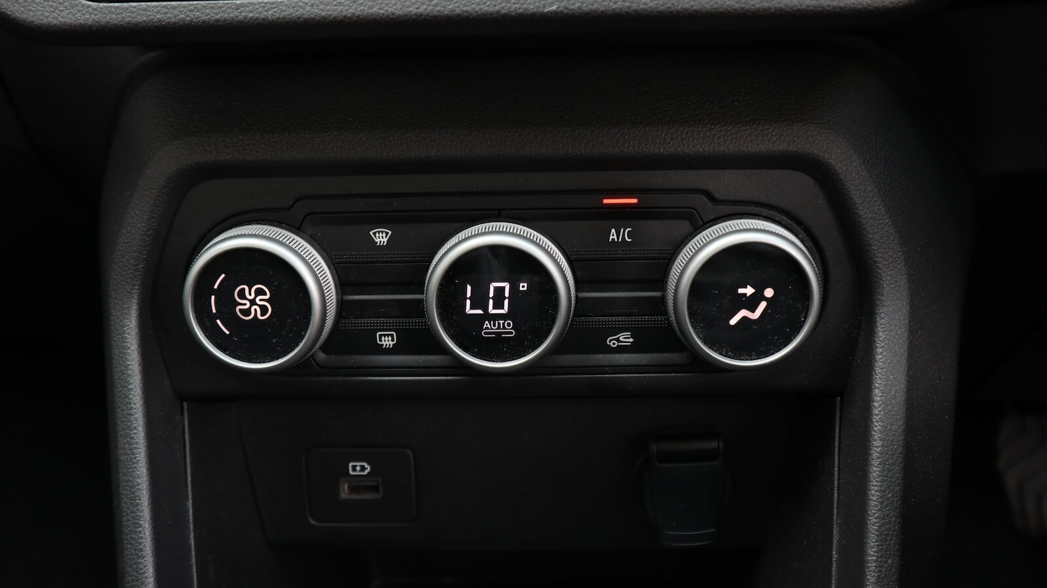 Used Dacia Sandero Stepway 2023 for sale - 76818183: Photo 34