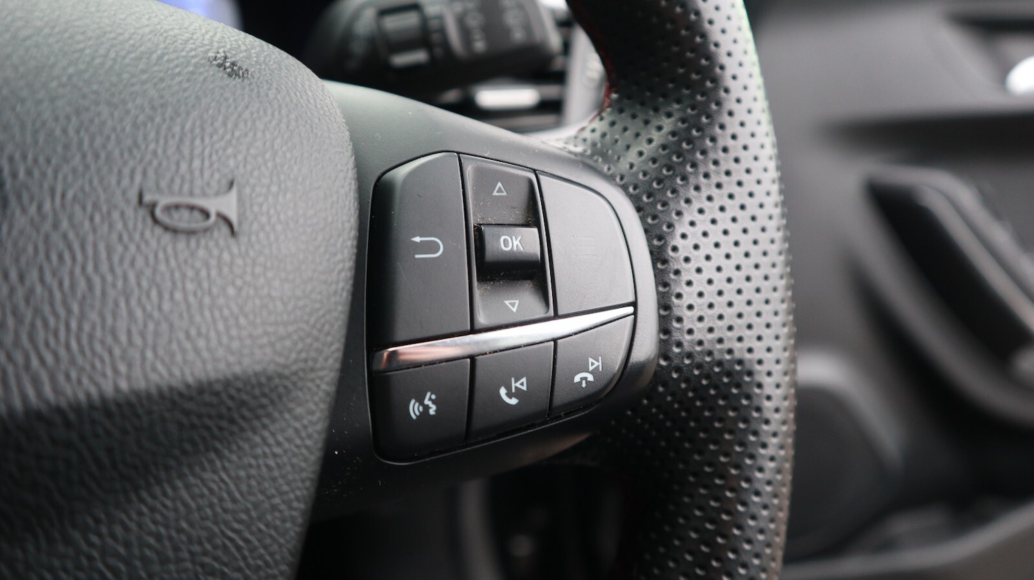 Used Ford Puma 2023 for sale - 76826661: Photo 28