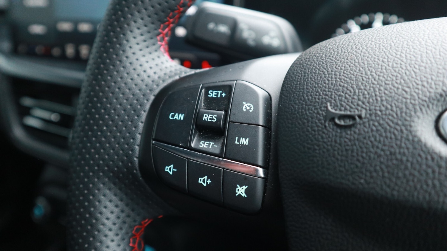 Used Ford Focus 2023 for sale - 76818159: Photo 27