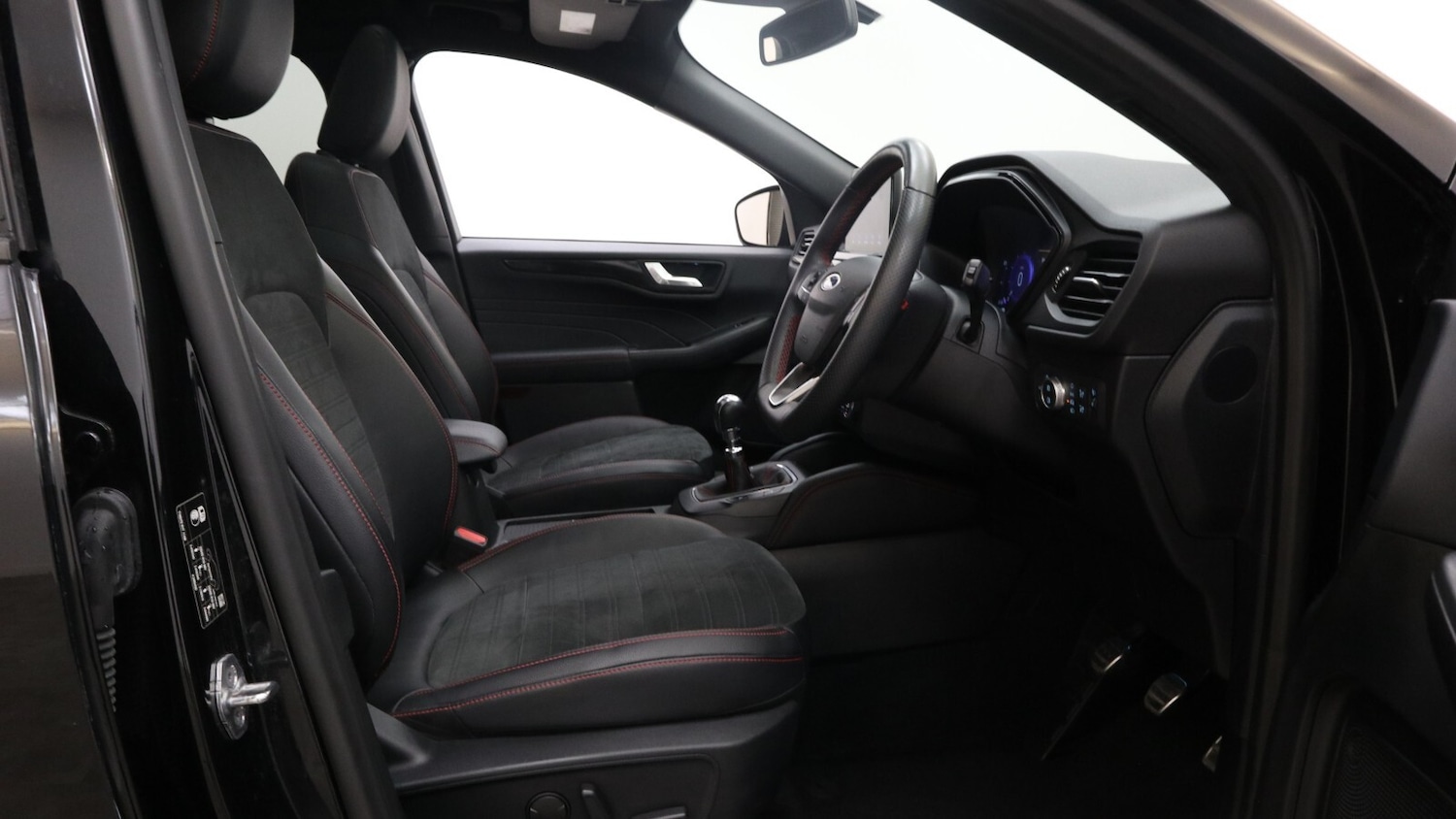 Used Ford Kuga 2022 for sale - 76818260: Photo 15