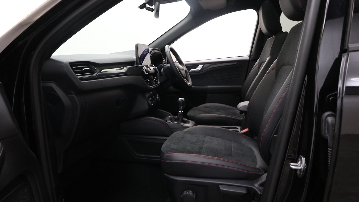 Used Ford Kuga 2022 for sale - 76818260: Photo 17