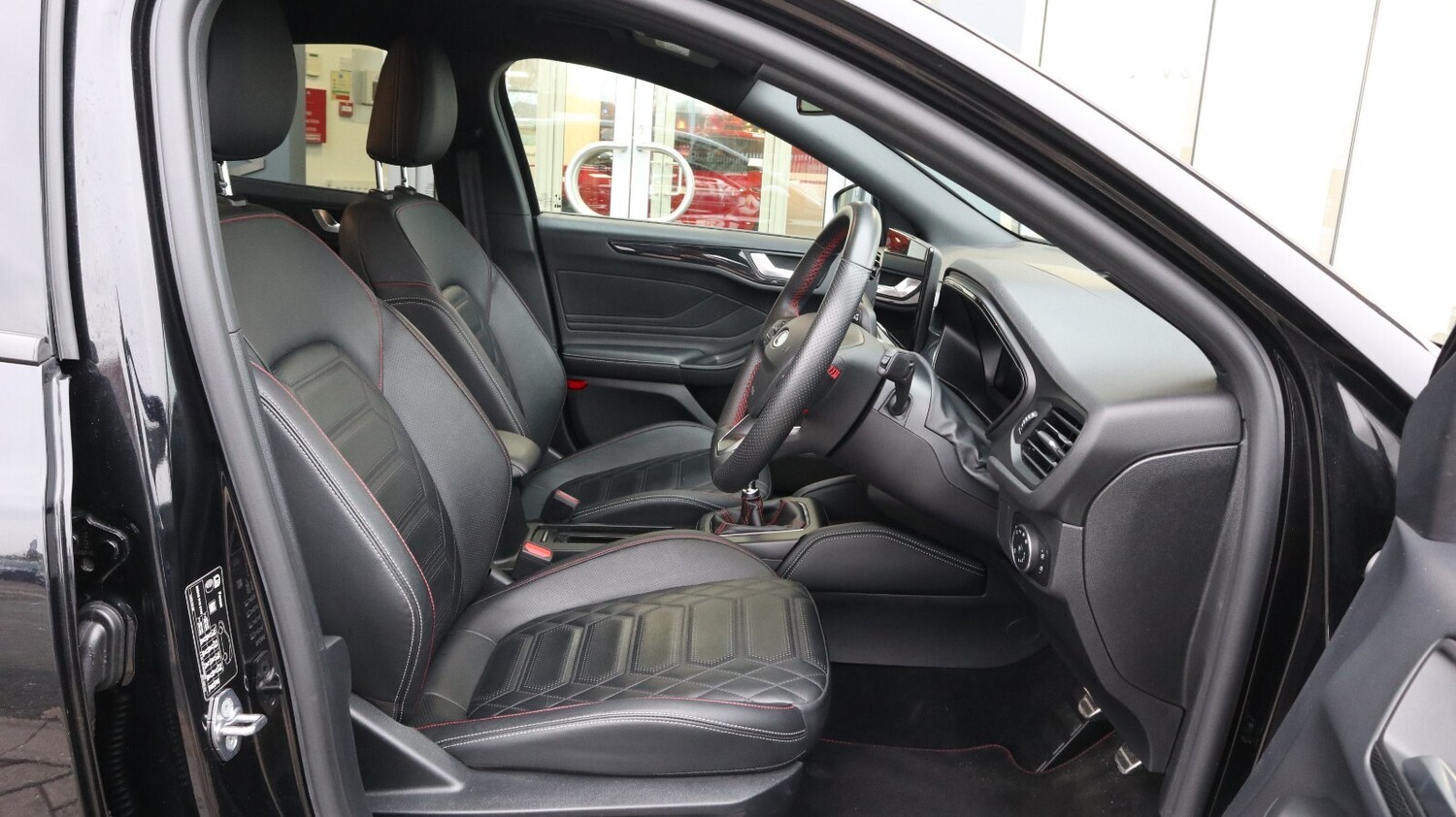 Used Ford Focus 2022 for sale - 76818306: Photo 20