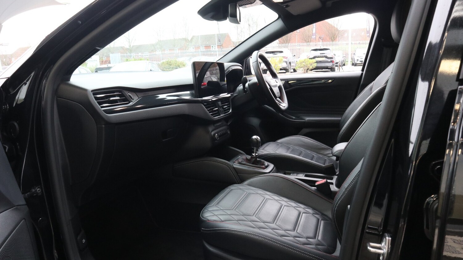 Used Ford Focus 2022 for sale - 76818306: Photo 22