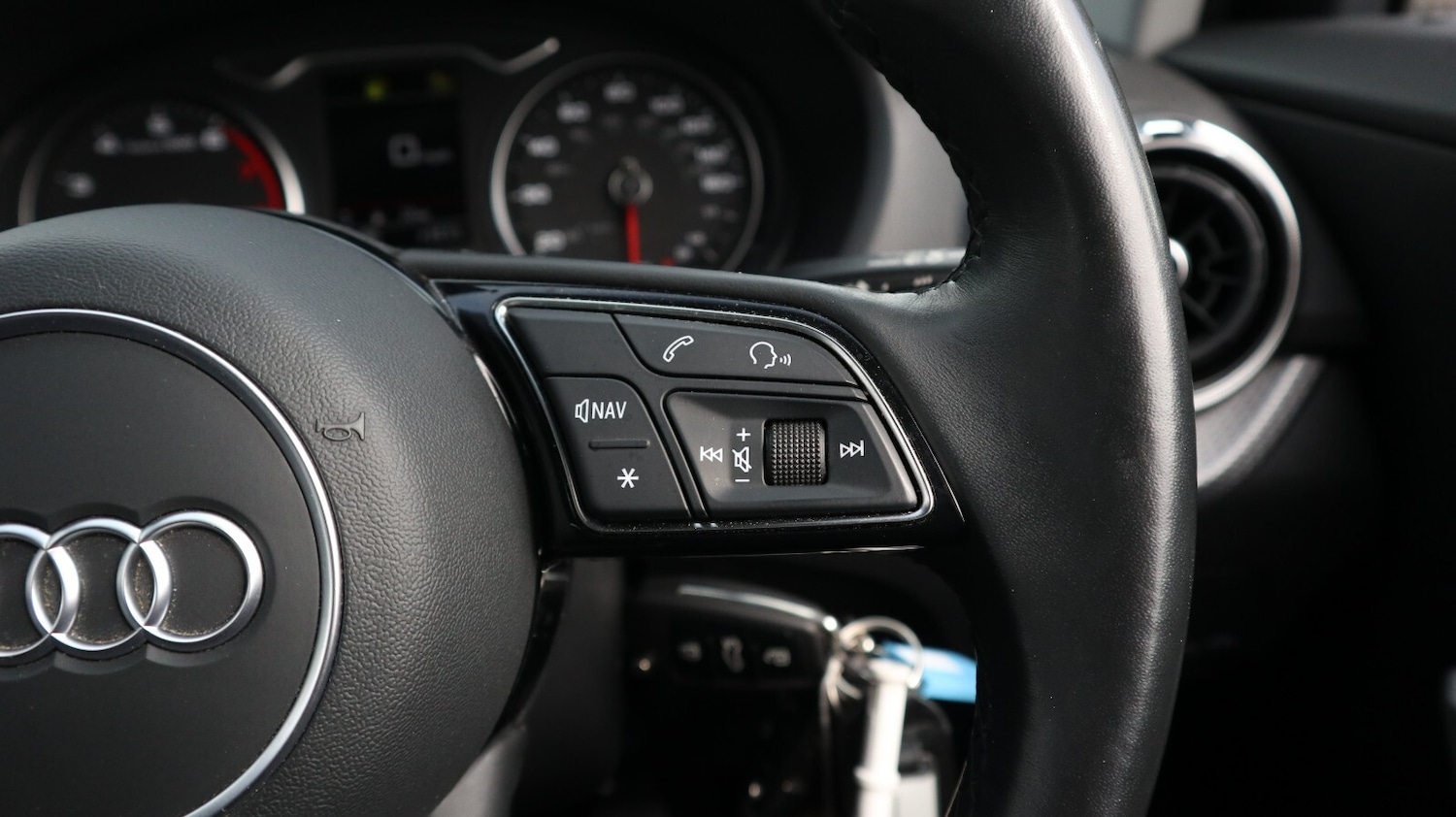 Used Audi Q2 2022 for sale - 76818195: Photo 30