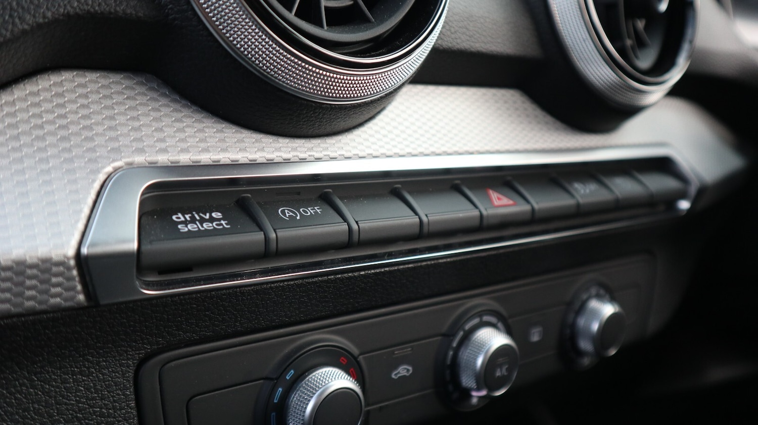 Used Audi Q2 2022 for sale - 76818195: Photo 34