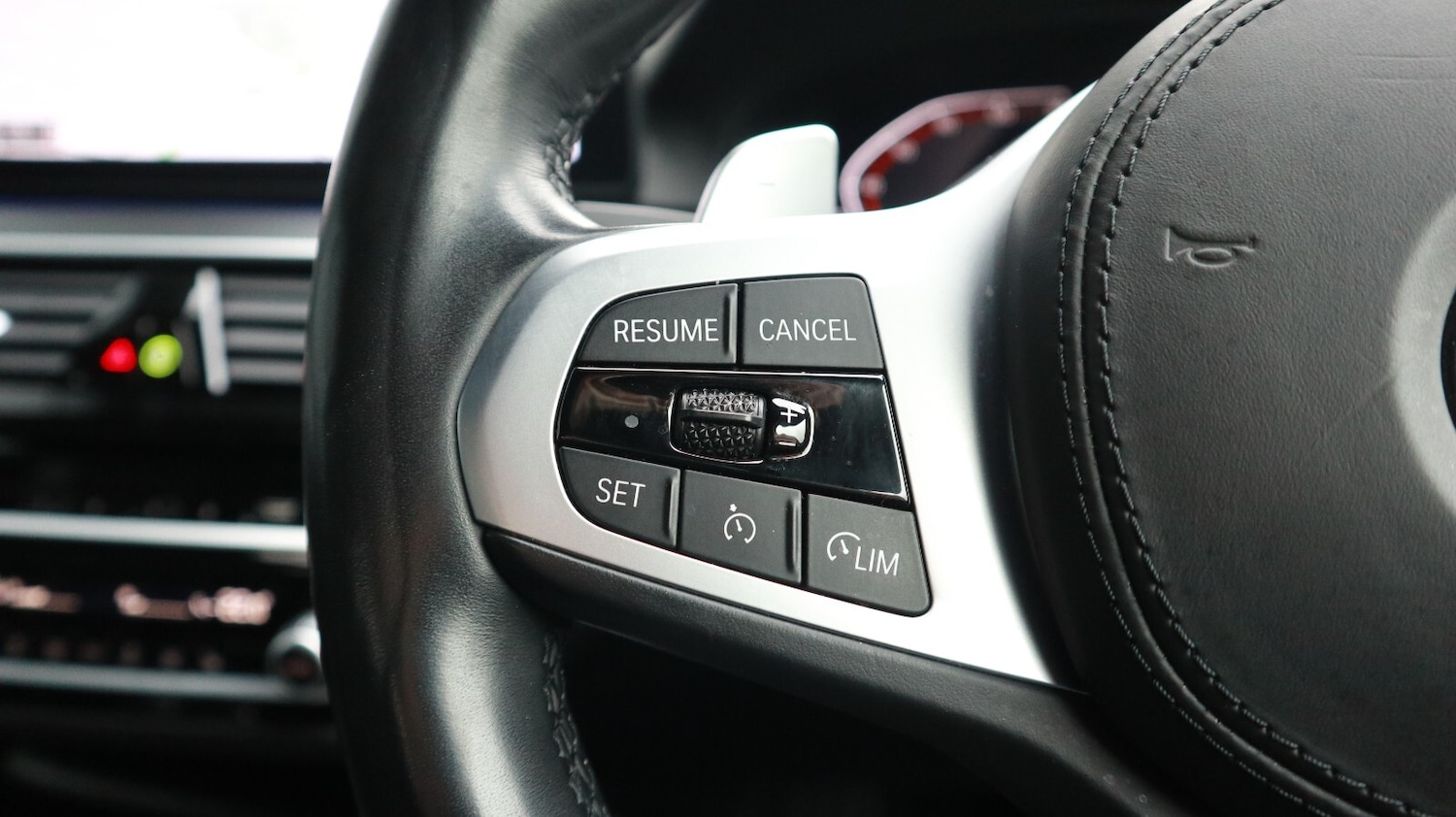 Used BMW 5 Series 2021 for sale - 77600413: Photo 28