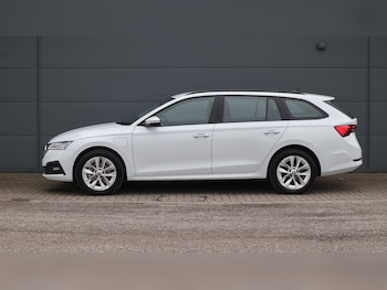 Used Skoda Octavia 2024 for sale - 77545274: Photo