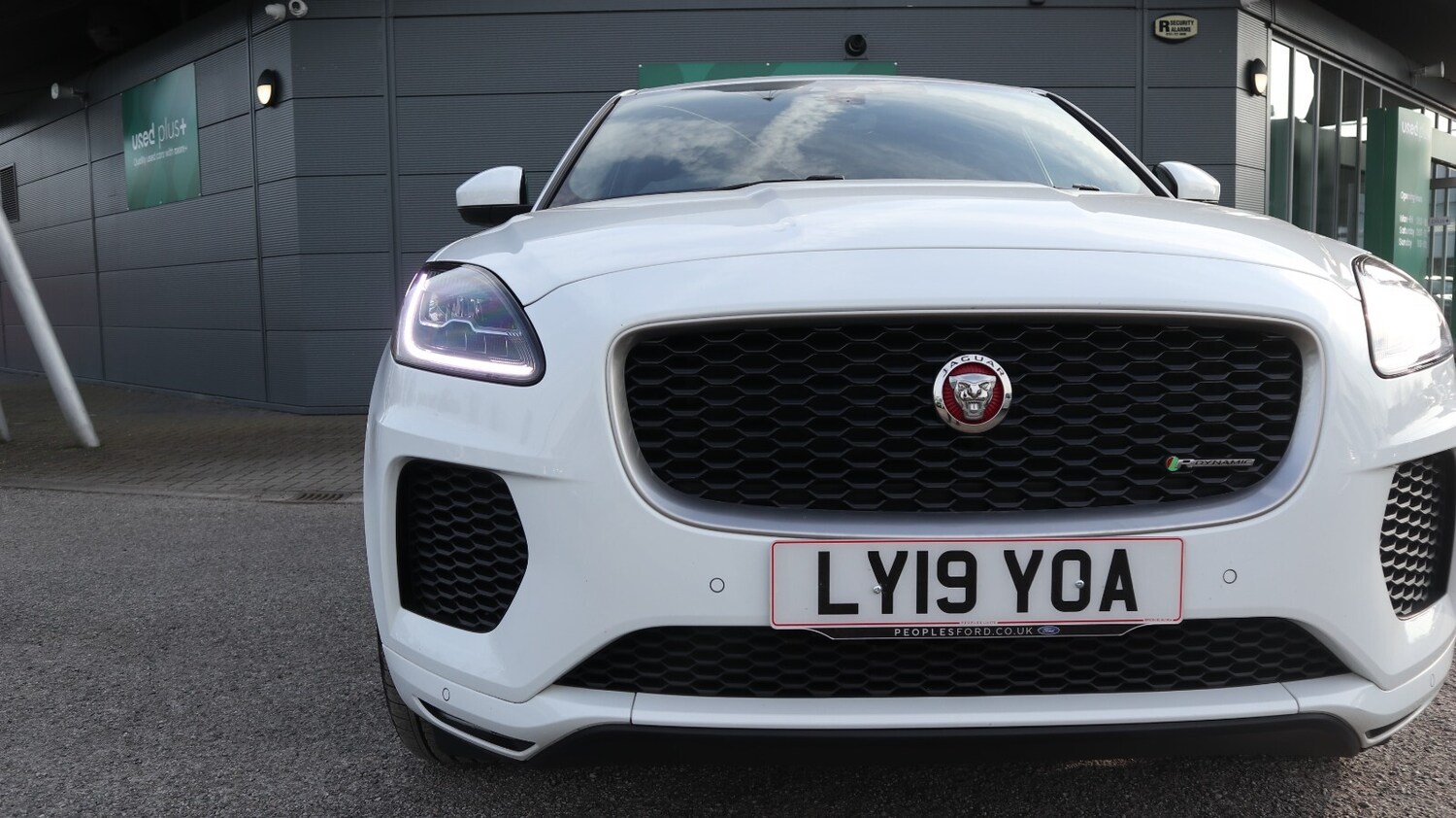 Used Jaguar E-Pace 2019 for sale - 77959949: Photo 12