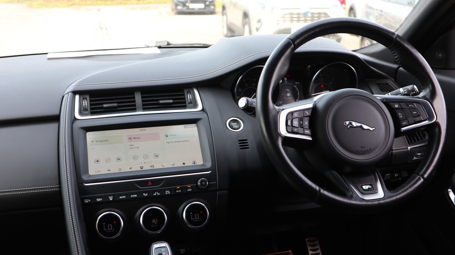 Used Jaguar E-Pace 2019 for sale - 77959949: Photo 24