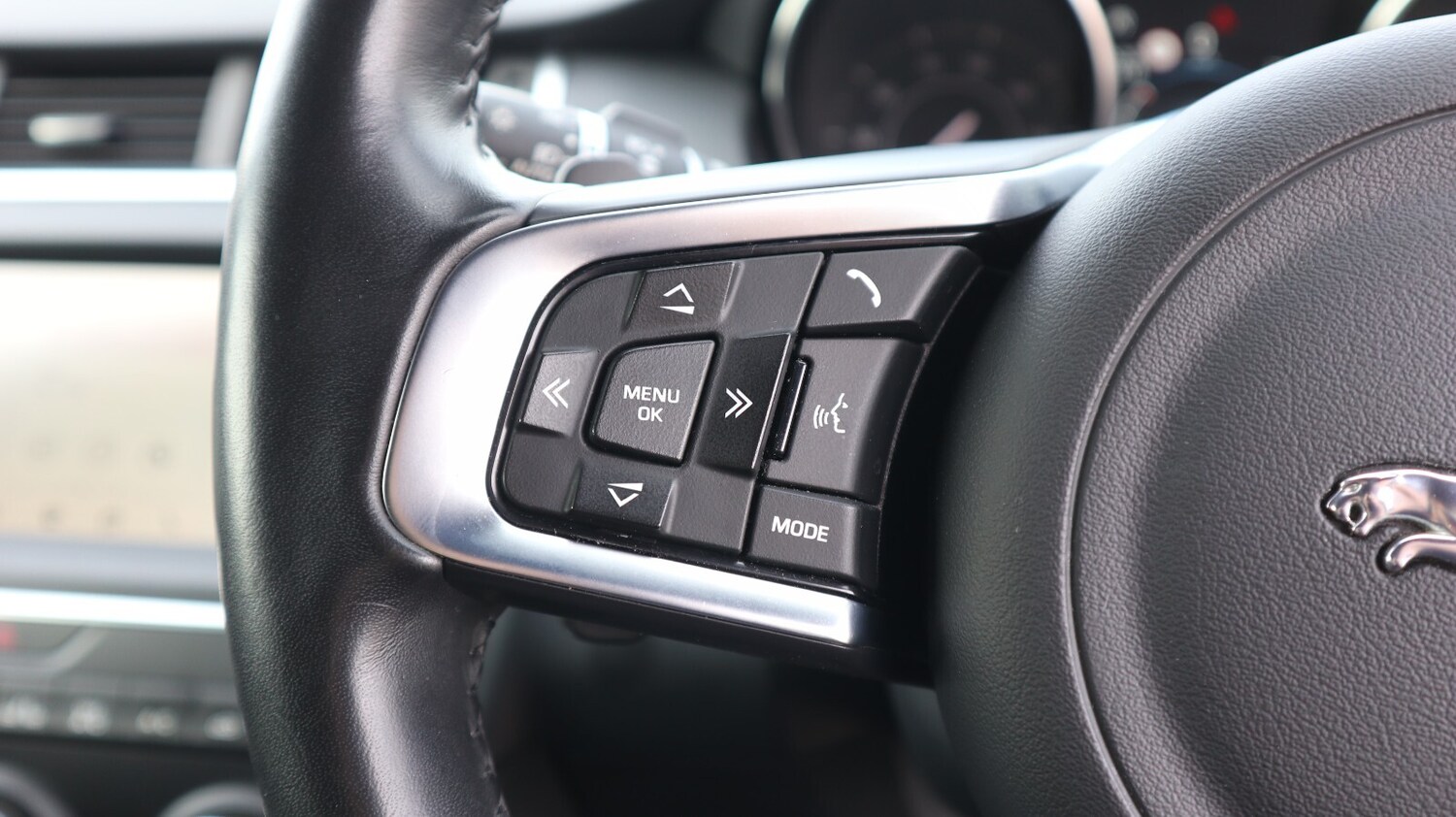 Used Jaguar E-Pace 2019 for sale - 77959949: Photo 25