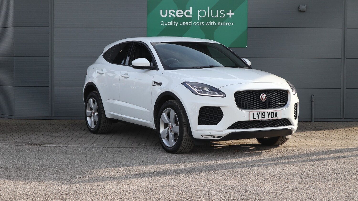 Used Jaguar E-Pace 2019 for sale - 77959949: Photo 9