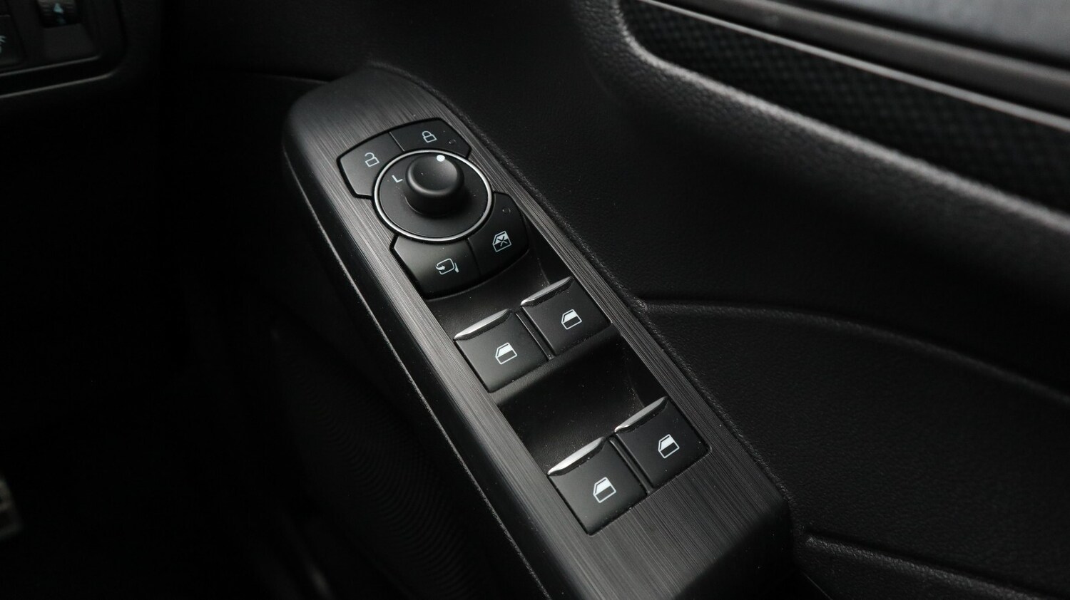 Used Ford Kuga 2023 for sale - 76818239: Photo 39