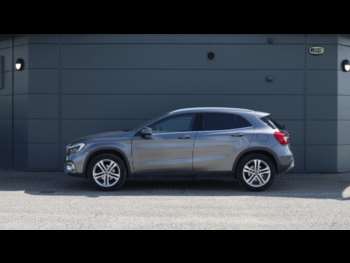 Used Mercedes-Benz GLA 2017 for sale - 74615921: Photo