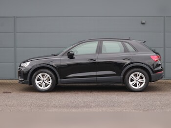 Used Audi Q3 2022 for sale - 77428065: Photo
