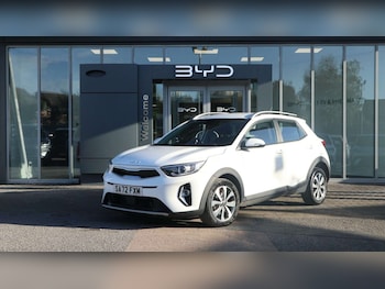 Used Kia Stonic 2022 for sale - 76818225: Photo