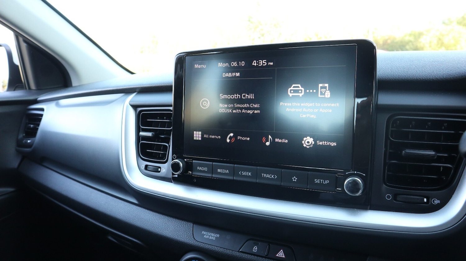 Used Kia Stonic 2022 for sale - 76818225: Photo 32