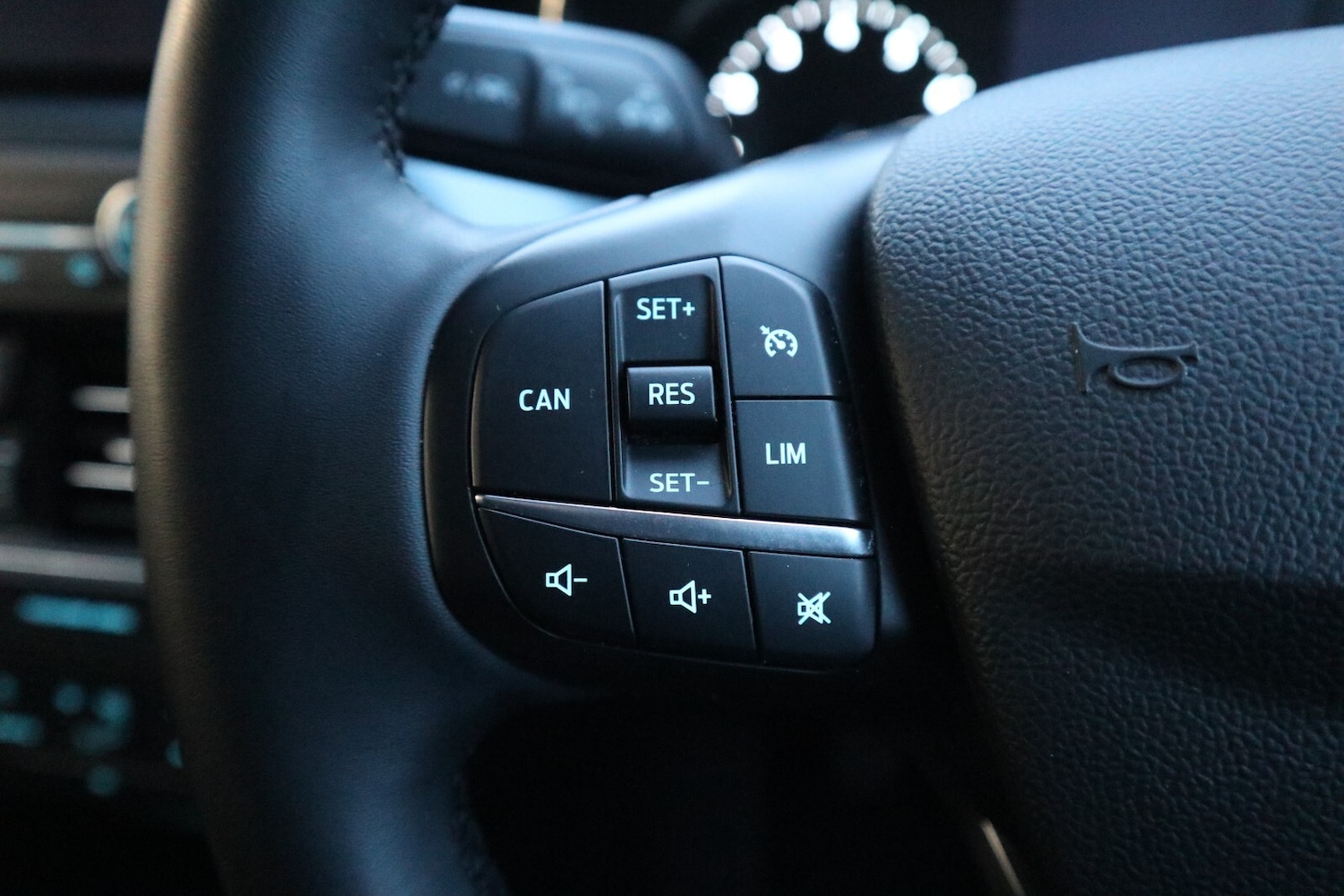 Used Ford Focus 2021 for sale - 76818250: Photo 22