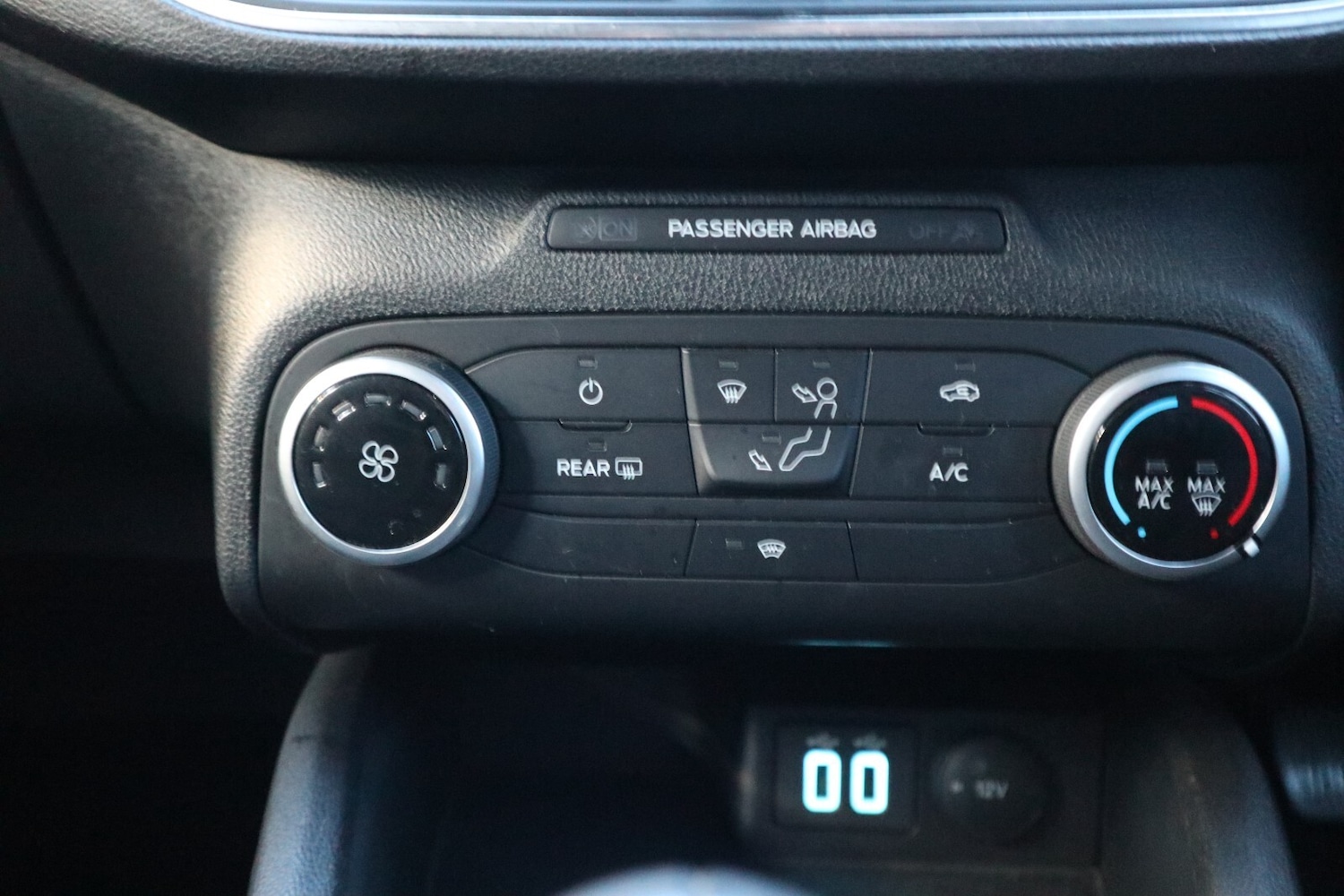 Used Ford Focus 2021 for sale - 76818250: Photo 25