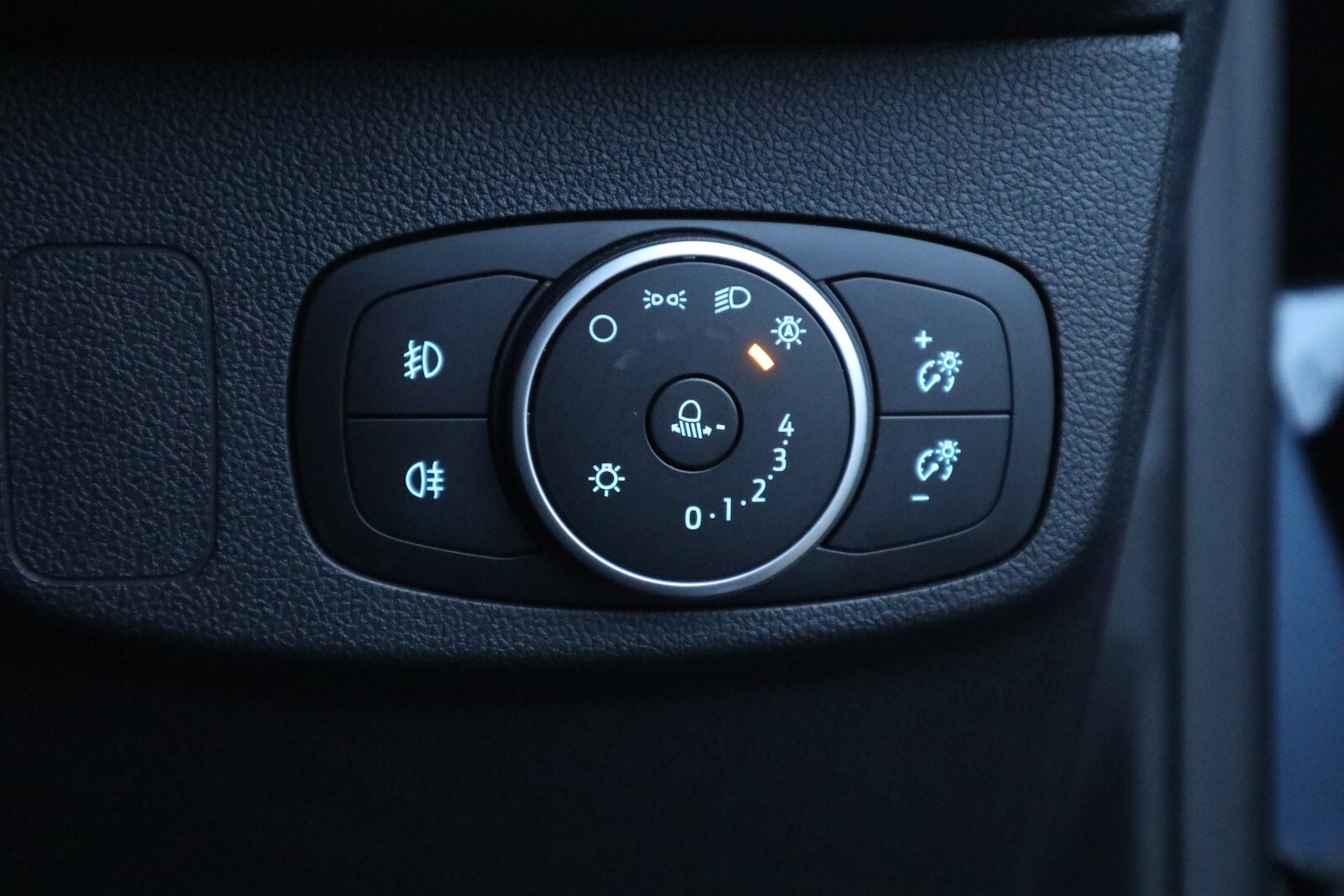 Used Ford Focus 2021 for sale - 76818250: Photo 28