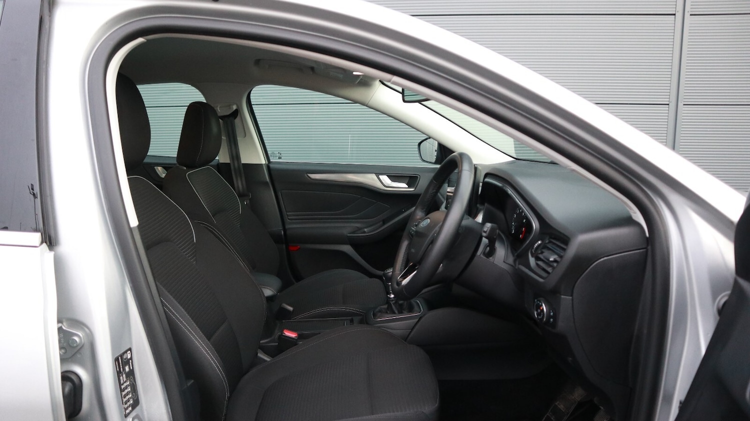 Used Ford Focus 2023 for sale - 77225061: Photo 19