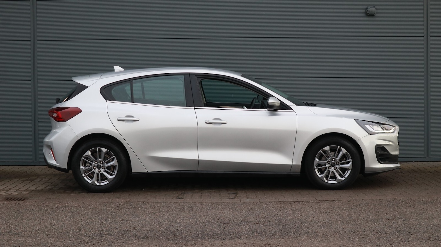 Used Ford Focus 2023 for sale - 77225061: Photo 7