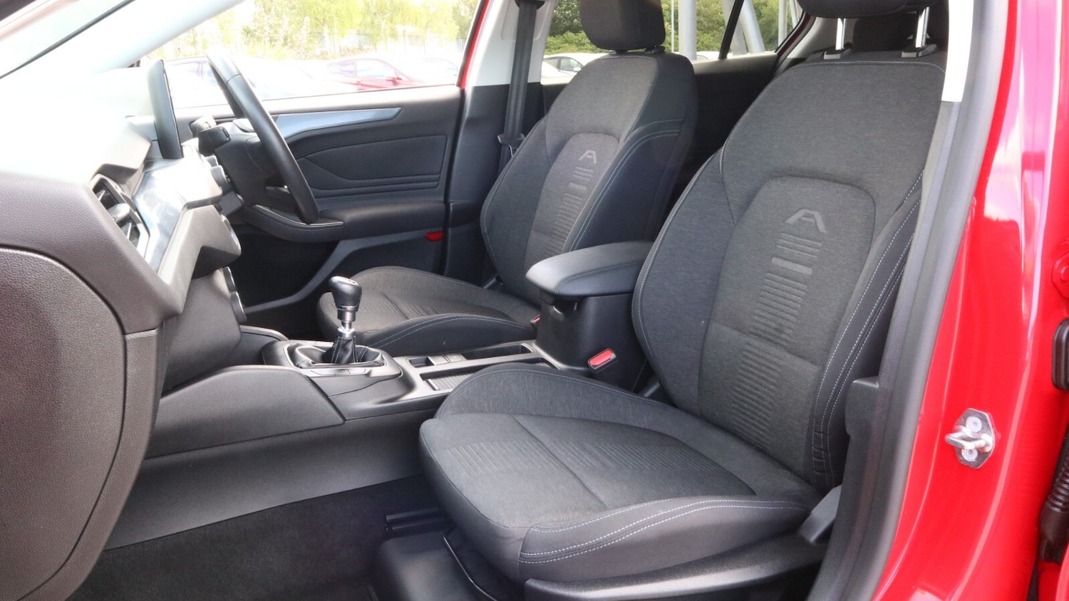 Used Ford Focus 2020 for sale - 76818171: Photo 24