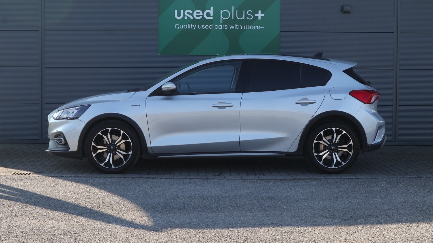 Used Ford Focus 2020 for sale - 77959938: Photo 4