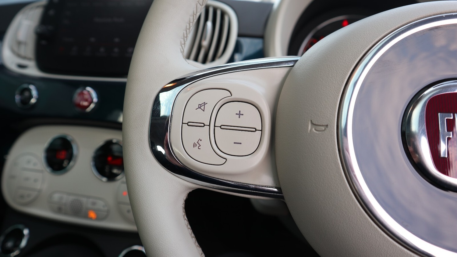 Used Fiat 500 2024 for sale - 77660370: Photo 27