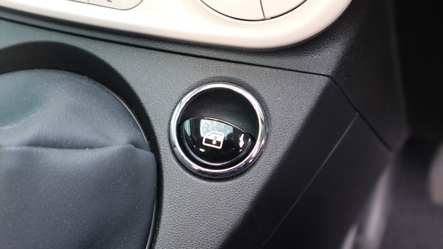 Used Fiat 500 2024 for sale - 77660370: Photo 35