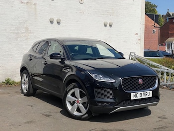 Used Jaguar E-Pace 2019 for sale - 75433240: Photo