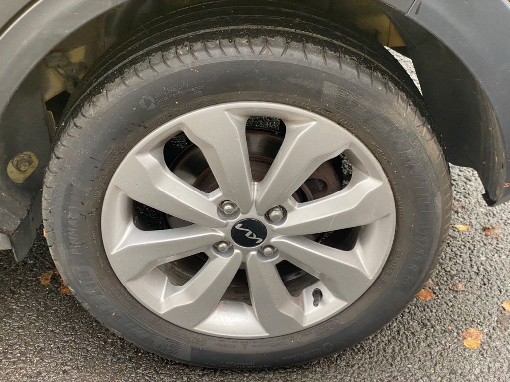 Used Kia Stonic 2021 for sale - 76386412: Photo 23