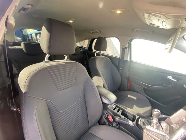 Used Ford Focus 2015 for sale - 76080713: Photo 13