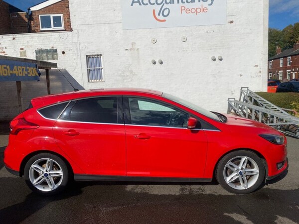 Used Ford Focus 2015 for sale - 76080713: Photo 15